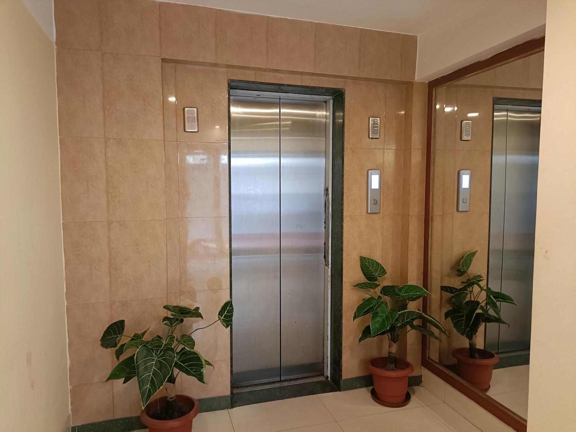 Hotel Niladrii Galaxy Siliguri Exterior photo