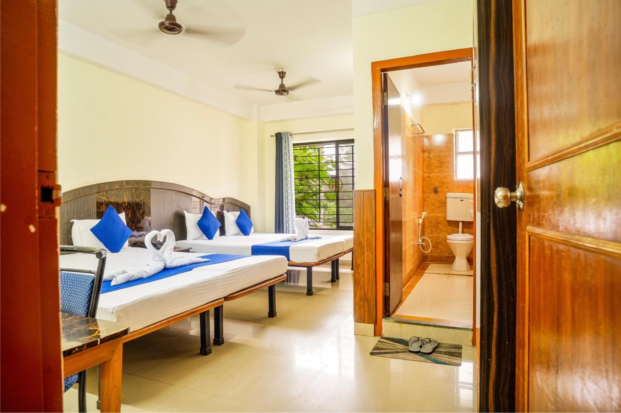 Hotel Niladrii Galaxy Siliguri Exterior photo