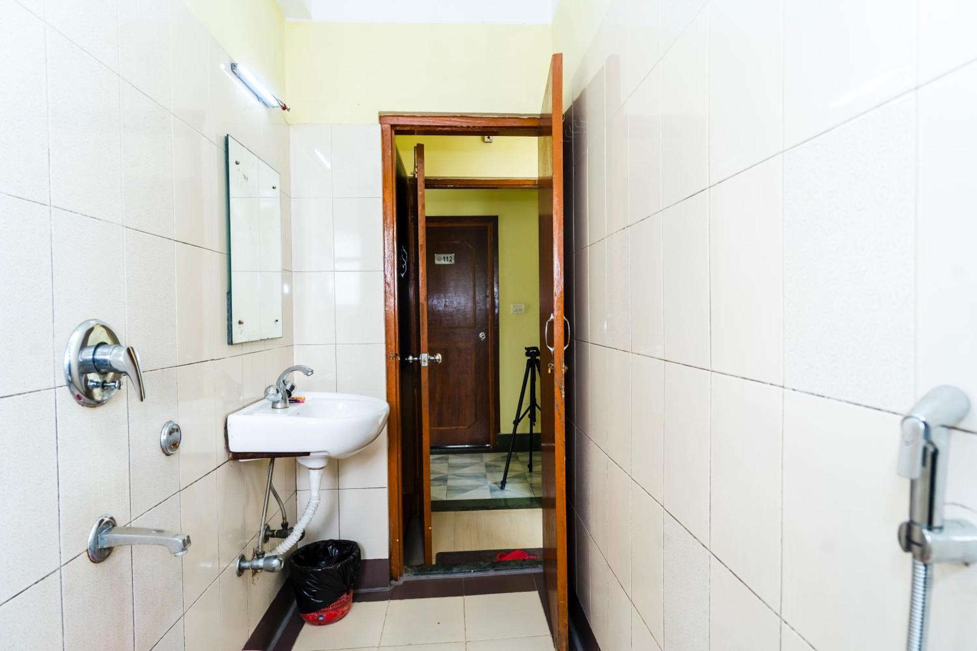 Hotel Niladrii Galaxy Siliguri Exterior photo